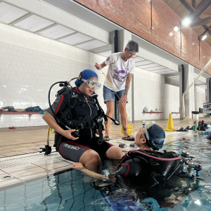 SETMANA DE LA DONA TREABALLADORA: Vols provar el Submarinisme? Submergeix-te amb nosaltres! 27