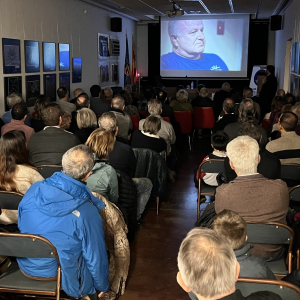 Fent els 10.700 m UNA AVENTURA PER MUNTANYES SUBMARINES 7