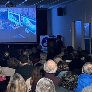 Fent els 10.700 m UNA AVENTURA PER MUNTANYES SUBMARINES 9